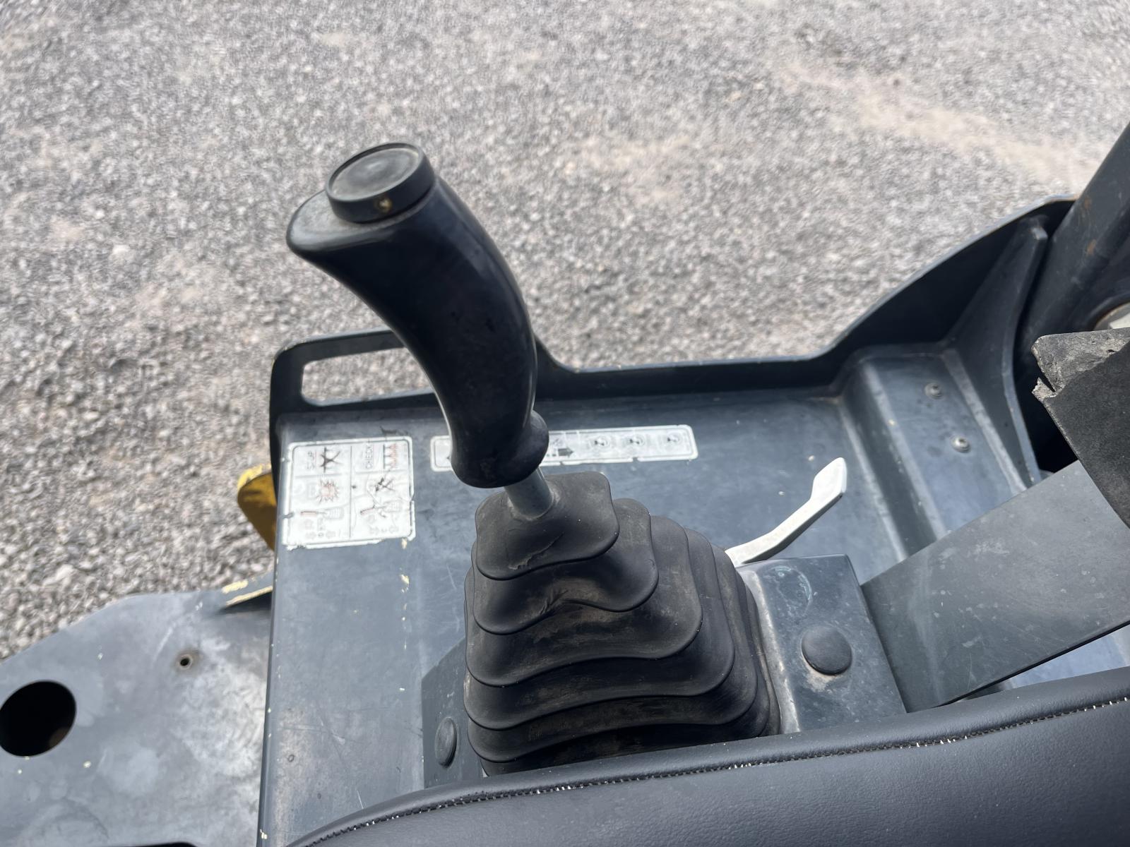 ./imagenes/INVOICE/2019/17471/BOMAG_BW120 (18).JPG